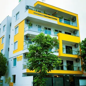 3* Отель Lime Tree Luxury - Service Near Artemis Hospital ,gurgaon